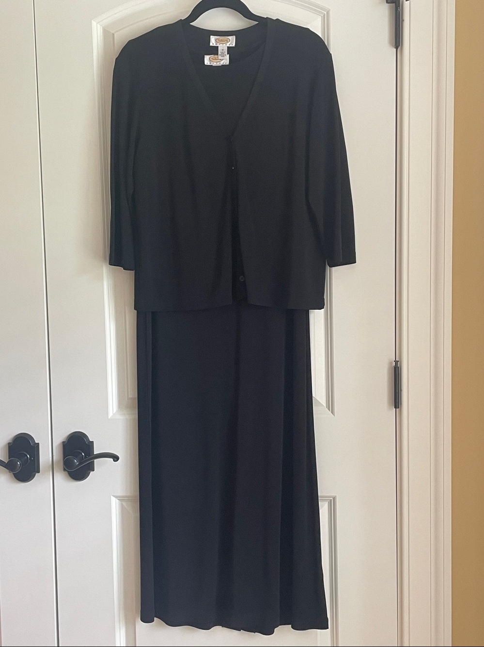 Elegant Black Sleeveless Dress & Jacket